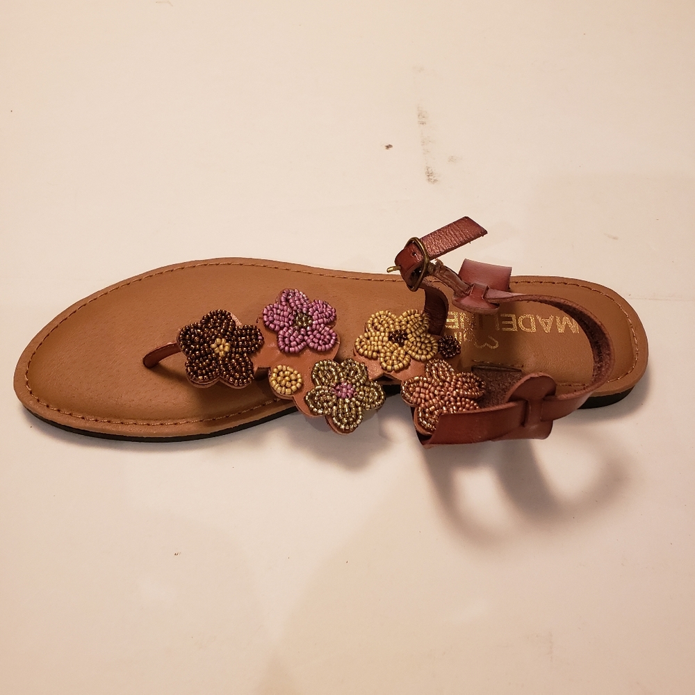 Madeline Girl Multicolor beaded flower sandals size 9 - Picture 2 of 9